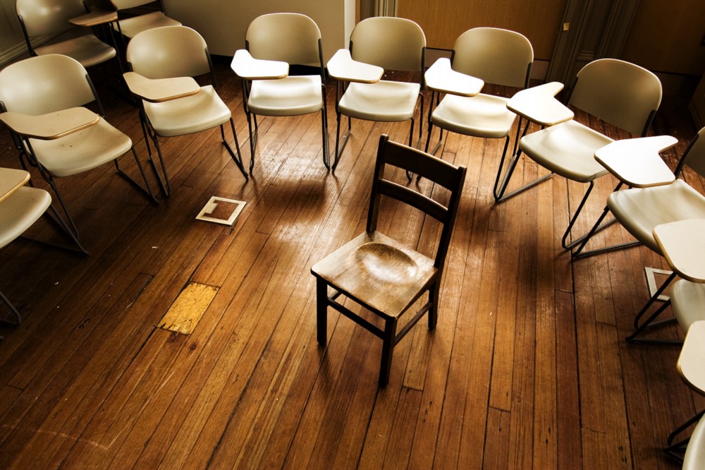 When class discipline falls apart, circle up