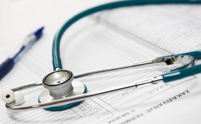 Should the federal government fund a single-payer health care system for everyone?